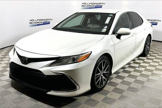 2021 Toyota Camry XLE FWD photo