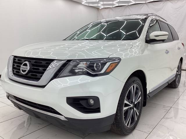 2018 Nissan Pathfinder Platinum 4WD photo