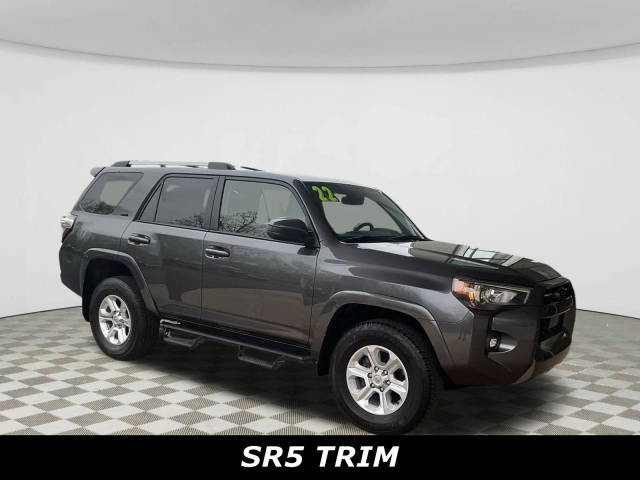 2022 Toyota 4Runner SR5 4WD photo