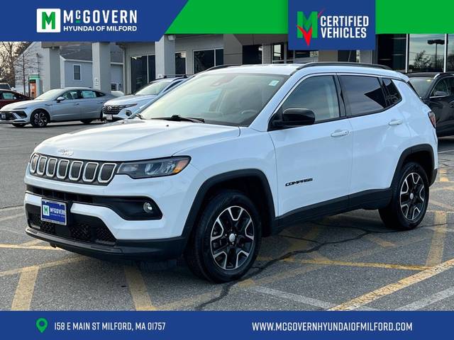 2022 Jeep Compass Latitude 4WD photo