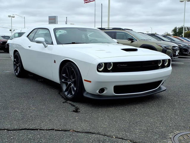 2021 Dodge Challenger R/T Scat Pack RWD photo