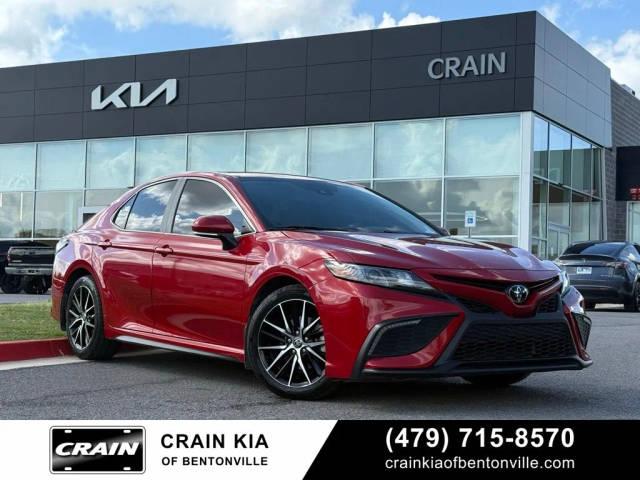 2022 Toyota Camry SE FWD photo