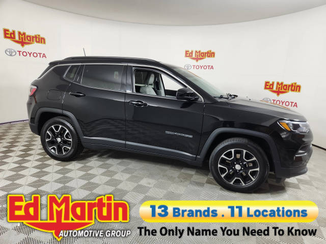 2022 Jeep Compass Latitude FWD photo