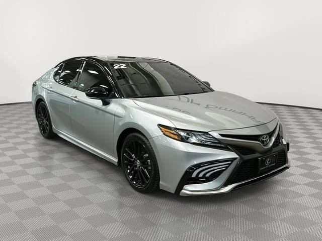 2022 Toyota Camry XSE FWD photo