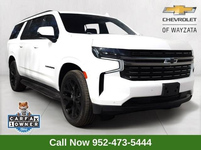 2022 Chevrolet Suburban RST 4WD photo