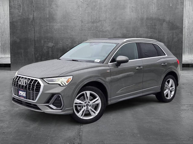 2022 Audi Q3 S line Premium Plus AWD photo