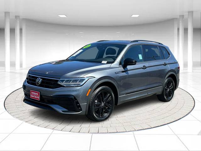 2022 Volkswagen Tiguan SE R-Line Black FWD photo