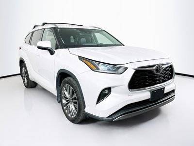 2022 Toyota Highlander Platinum AWD photo