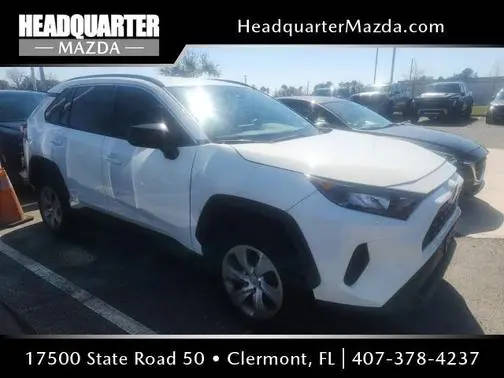 2021 Toyota RAV4 LE FWD photo