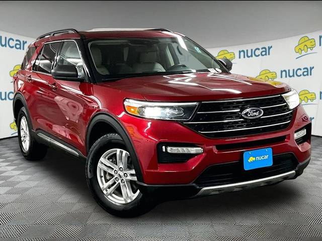 2021 Ford Explorer XLT 4WD photo