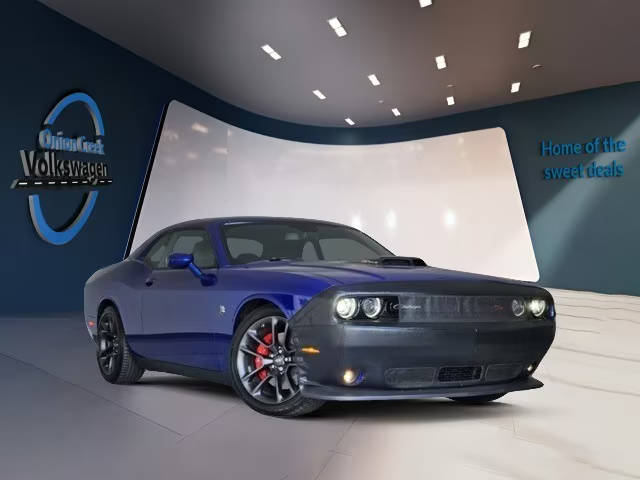 2021 Dodge Challenger R/T Scat Pack RWD photo