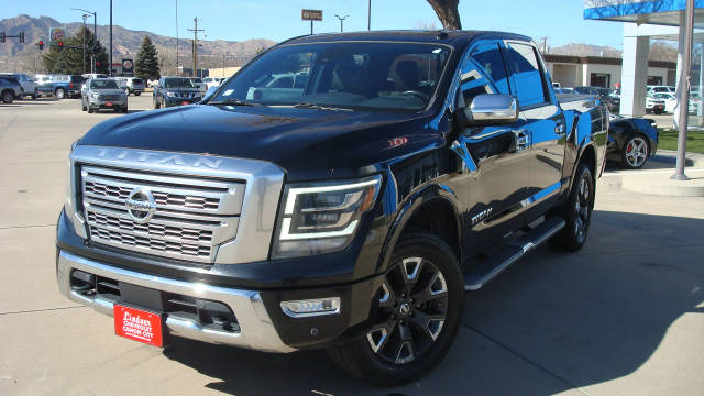 2021 Nissan Titan Platinum Reserve 4WD photo