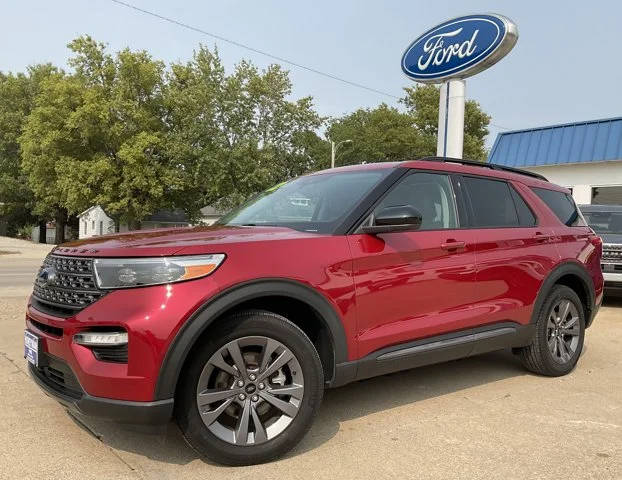 2022 Ford Explorer XLT 4WD photo