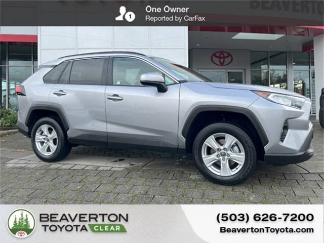 2021 Toyota RAV4 XLE AWD photo