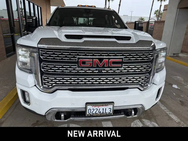 2022 GMC Sierra 3500HD Denali 4WD photo
