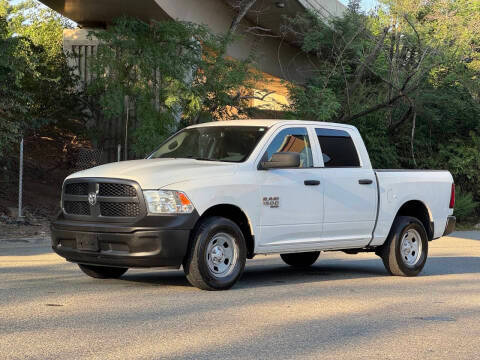 2019 Ram 1500 Tradesman 4WD photo