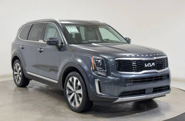 2022 Kia Telluride S AWD photo