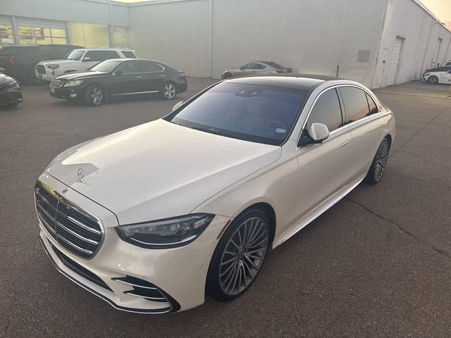 2022 Mercedes-Benz S-Class S 580 AWD photo