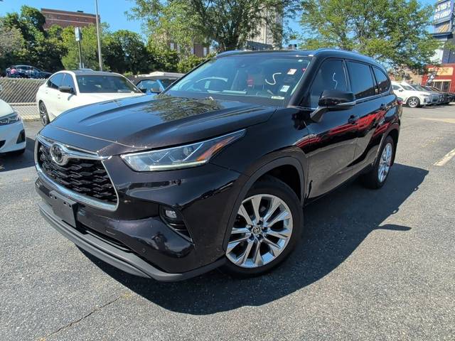 2022 Toyota Highlander Limited AWD photo
