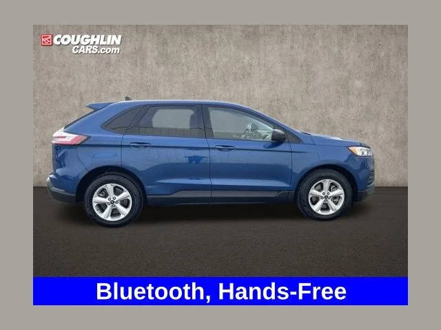2022 Ford Edge SE AWD photo