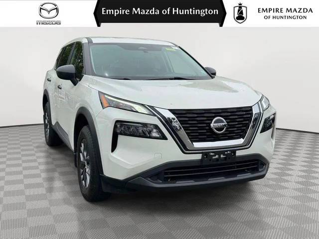 2021 Nissan Rogue S AWD photo