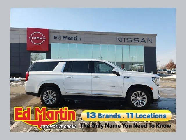 2022 GMC Yukon XL Denali 4WD photo