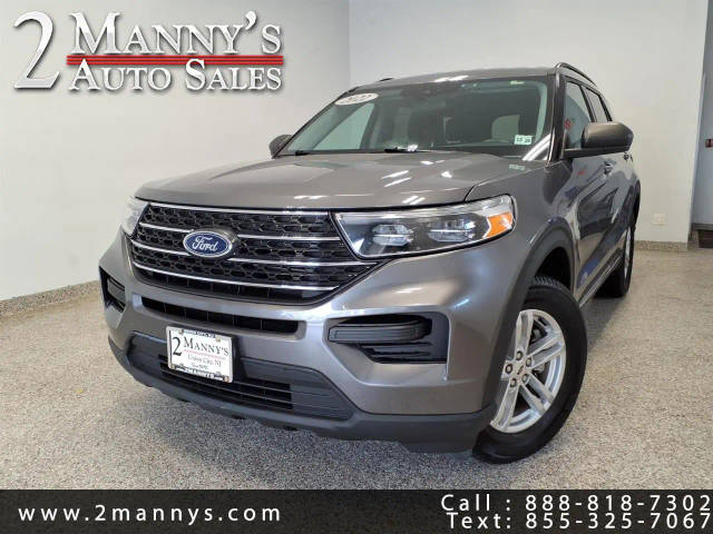 2022 Ford Explorer XLT 4WD photo