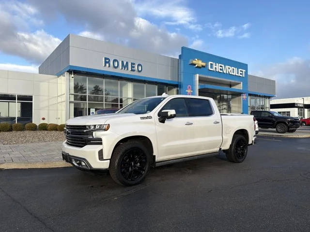 2022 Chevrolet Silverado 1500 High Country 4WD photo