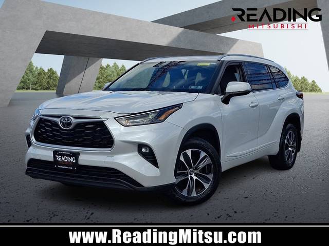 2022 Toyota Highlander XLE AWD photo