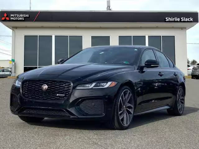 2022 Jaguar XF R-Dynamic SE AWD photo
