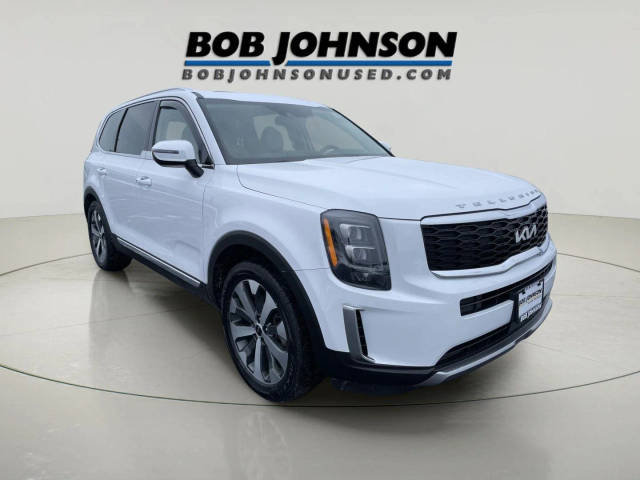 2022 Kia Telluride EX AWD photo