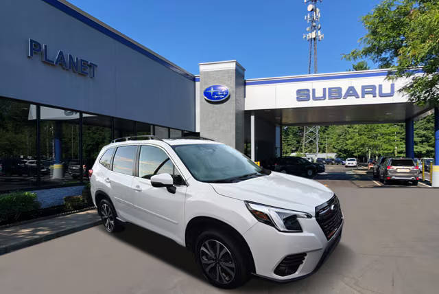 2022 Subaru Forester Limited AWD photo