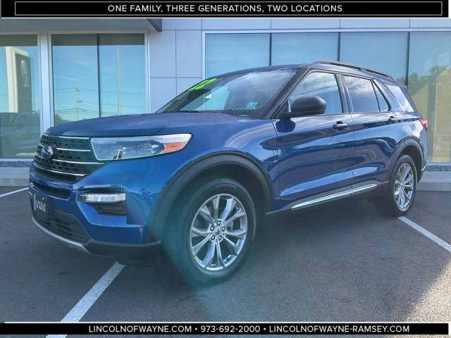 2022 Ford Explorer XLT 4WD photo