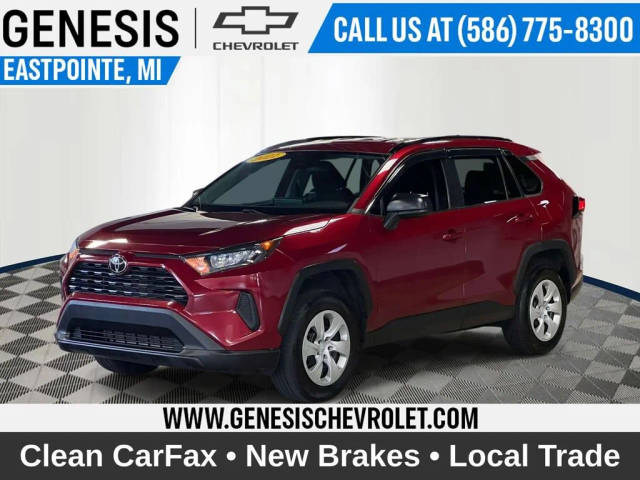 2021 Toyota RAV4 LE AWD photo