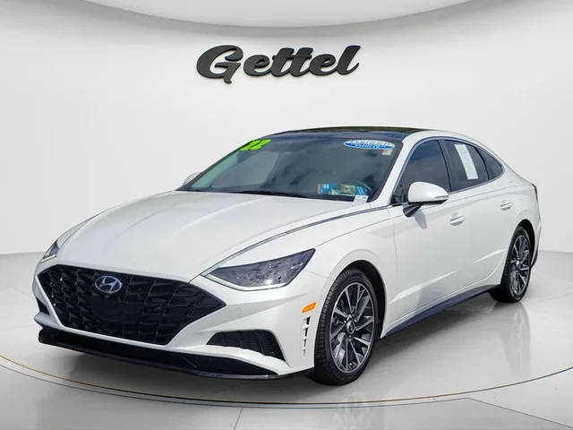 2022 Hyundai Sonata Limited FWD photo