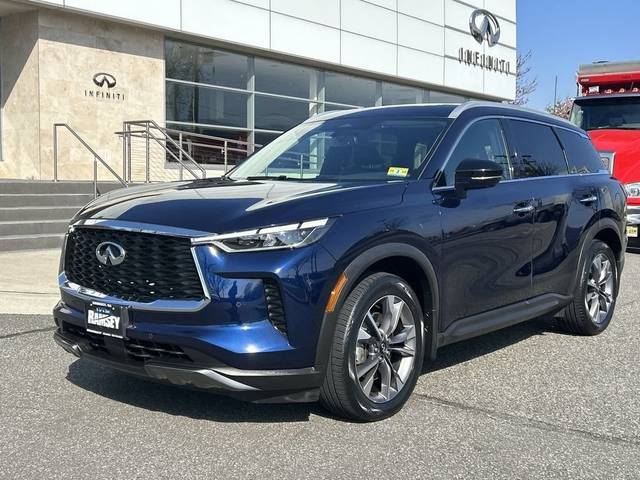 2022 Infiniti QX60 LUXE AWD photo