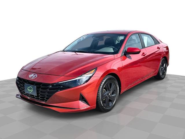 2022 Hyundai Elantra SEL FWD photo