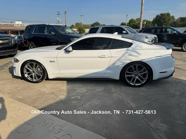 2021 Ford Mustang GT RWD photo