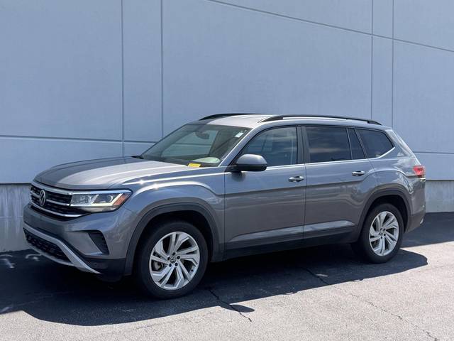 2022 Volkswagen Atlas 3.6L V6 SE w/Technology AWD photo
