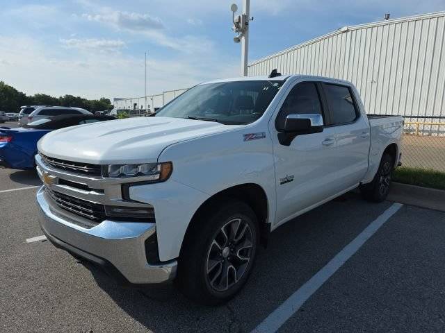 2022 Chevrolet Silverado 1500 LT 4WD photo