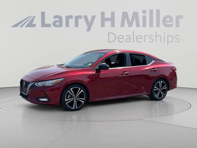 2022 Nissan Sentra SR FWD photo