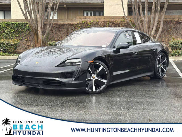 2022 Porsche Taycan  RWD photo