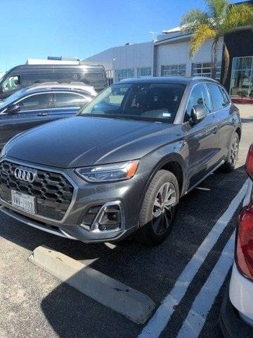 2022 Audi Q5 S line Premium Plus AWD photo
