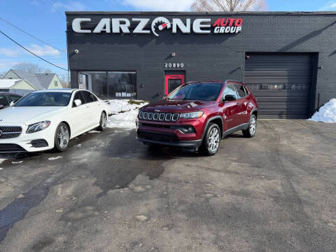 2022 Jeep Compass Latitude Lux 4WD photo