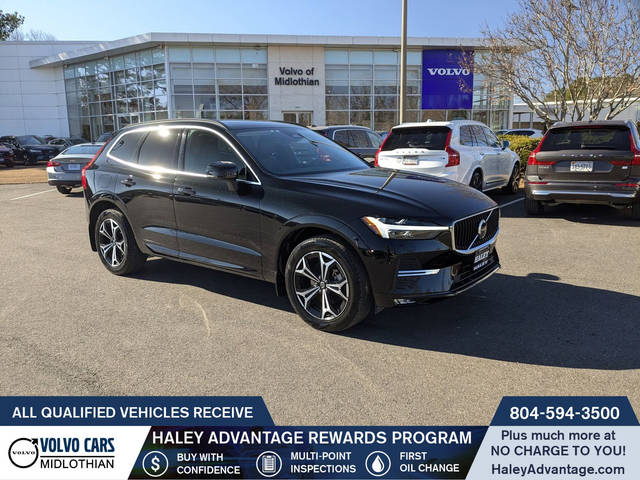 2022 Volvo XC60 Momentum AWD photo