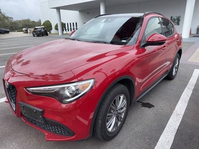 2022 Alfa Romeo Stelvio Sprint AWD photo