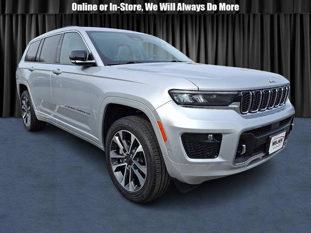 2022 Jeep Grand Cherokee L Overland 4WD photo
