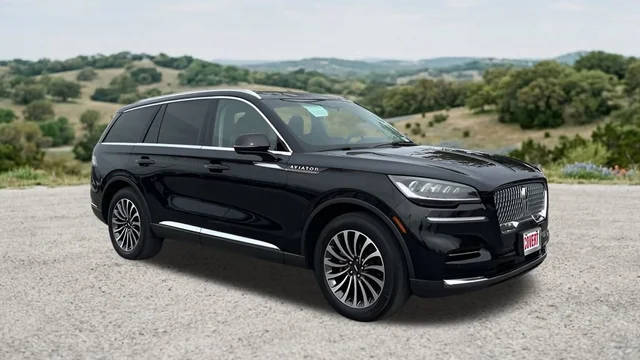 2022 Lincoln Aviator Reserve AWD photo