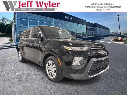 2022 Kia Soul LX FWD photo