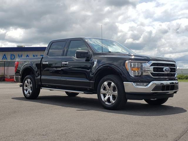 2022 Ford F-150 XLT 4WD photo